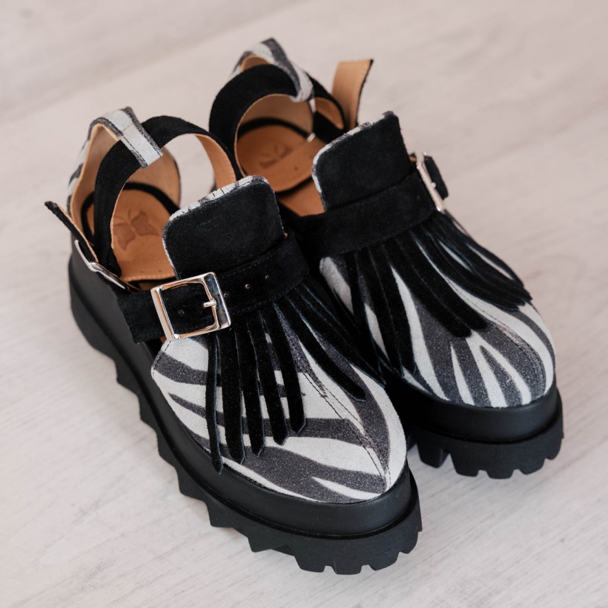 *Pantofi - Amur - Zebra